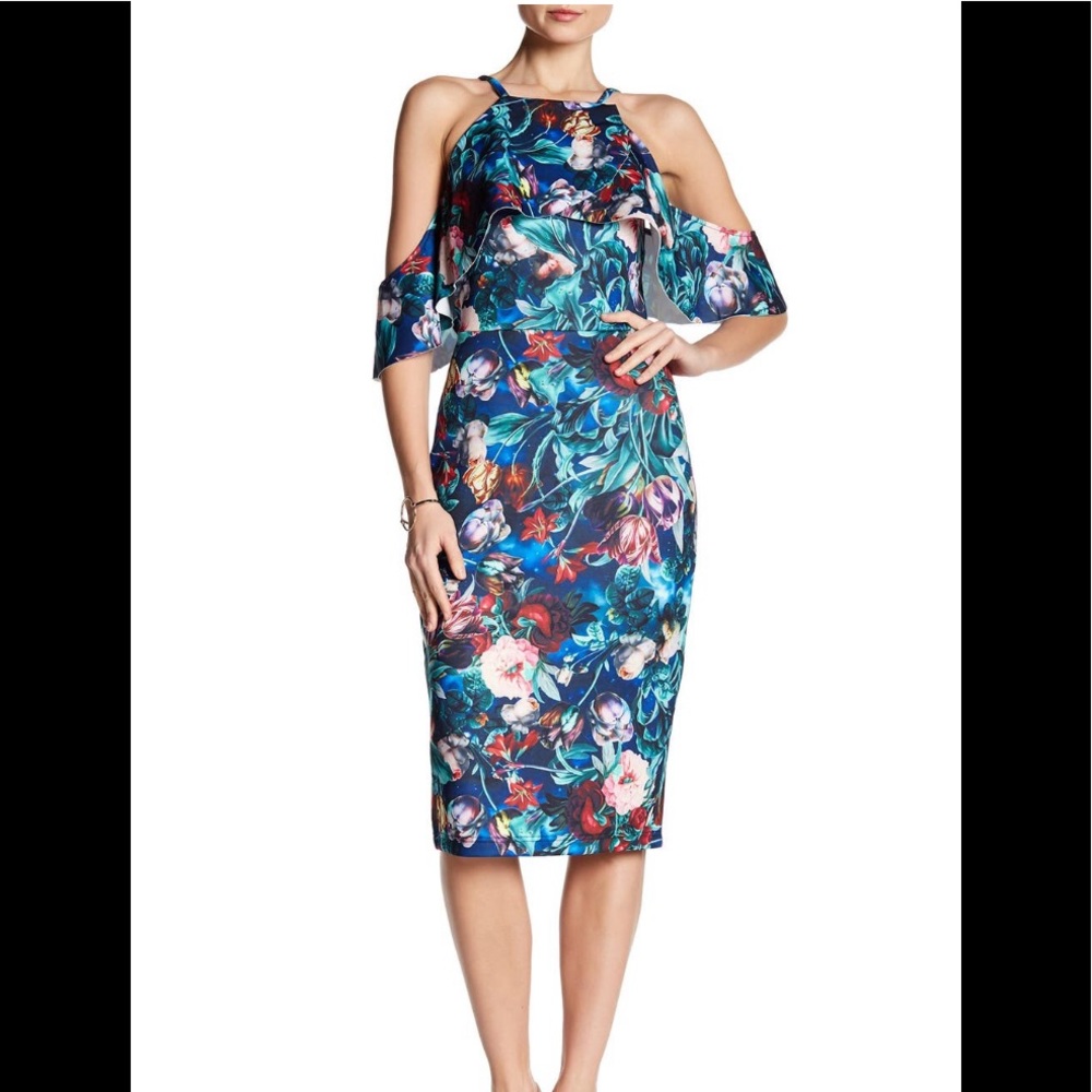 BNWOT‼️ ALEXIA ADMOR FLORAL DRESS‼️